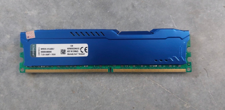 رم ۲ گیگ ddr2 دسکتاپ برند hyperx اورجینال کارکرده و غیر آکبند