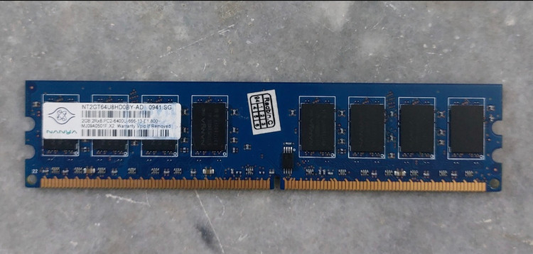 رم ۲ گیگ ddr2 دسکتاپ برند nanya اورجینال کارکرده و غیر آکبند