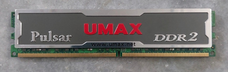 رم ۲ گیگ ddr2 دسکتاپ برند یومکس اورجینال استوک کاملا سالم