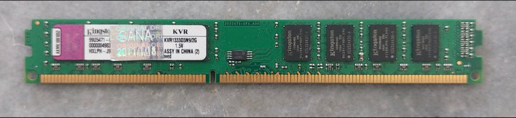 رم ۲ گیگ DDR3 دسکتاپ برند کینگستون دو ور چیپ اورجینال استوک کاملا سالم