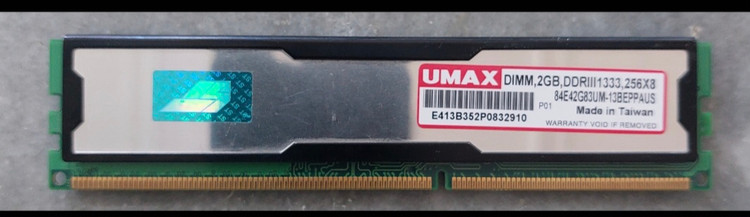 رم دسکتاپ ۲ گیگ ddr3 باس ۱۳۳۳ برند umax اورجینال استوک