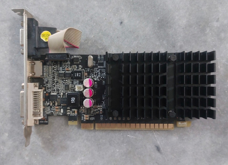 کارت گرافیک ۱ گیگ g210 ddr3 برند sx
