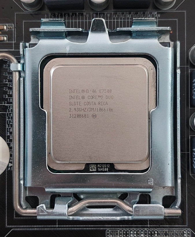 مادربرد کومبو ایسوس مدل P5P41C + استوک کاملا سالم همراه فن و Cpu E7500 و ۴ گیگ رم ddr3