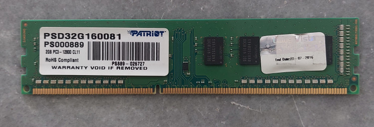 رم دسکتاپ ۲ گیگ ddr3 باس 1600 برند پاتریوت یک ور چیپ اورجینال استوک