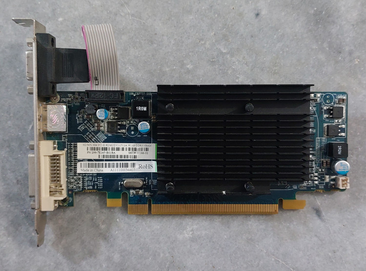 کارت گرافیک ۱ گیگ ddr3 سری ۵۴۵۰ برند ساپفایر
