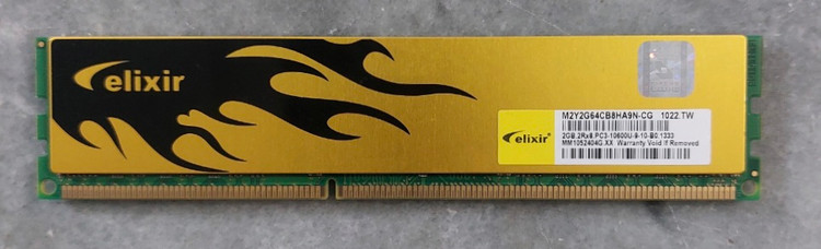 رم 2 گیگ DDR3 دسکتاپ فرکانس 1333 برند elixir هتسینک دار اورجینال استوک