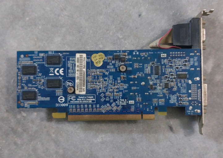 کارت گرافیک ۱ گیگ ddr2 مدل 9400 جی تی ۱۲۸ بیتی