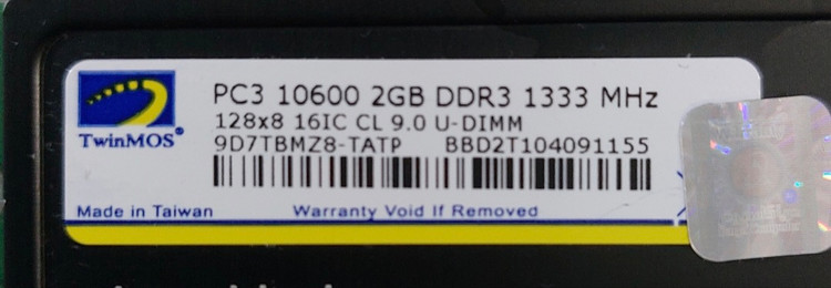 رم ۲ گیگ DDR3 دسکتاپ باس ۱۳۳۳ هتسینک دار برند twinmos اورجینال استوک کاملا سالم