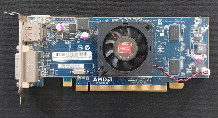 کارت گرافیک مینی کیس ۱ گیگ ddr3 سری 7400 برند ATI استوک به همراه تبدیل DVI به VGA