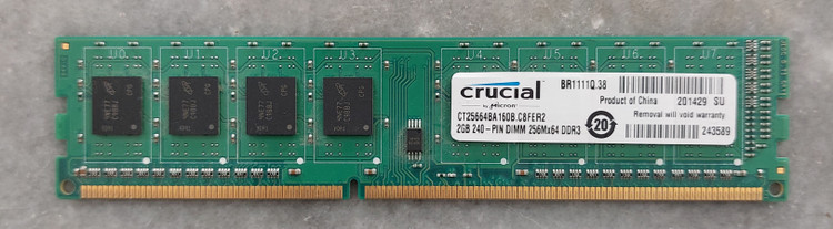 رم 2 گیگ DDR3 دسکتاپ فرکانس 1600 برند crucial یک ور چیپ اورجینال استوک کاملا سالم
