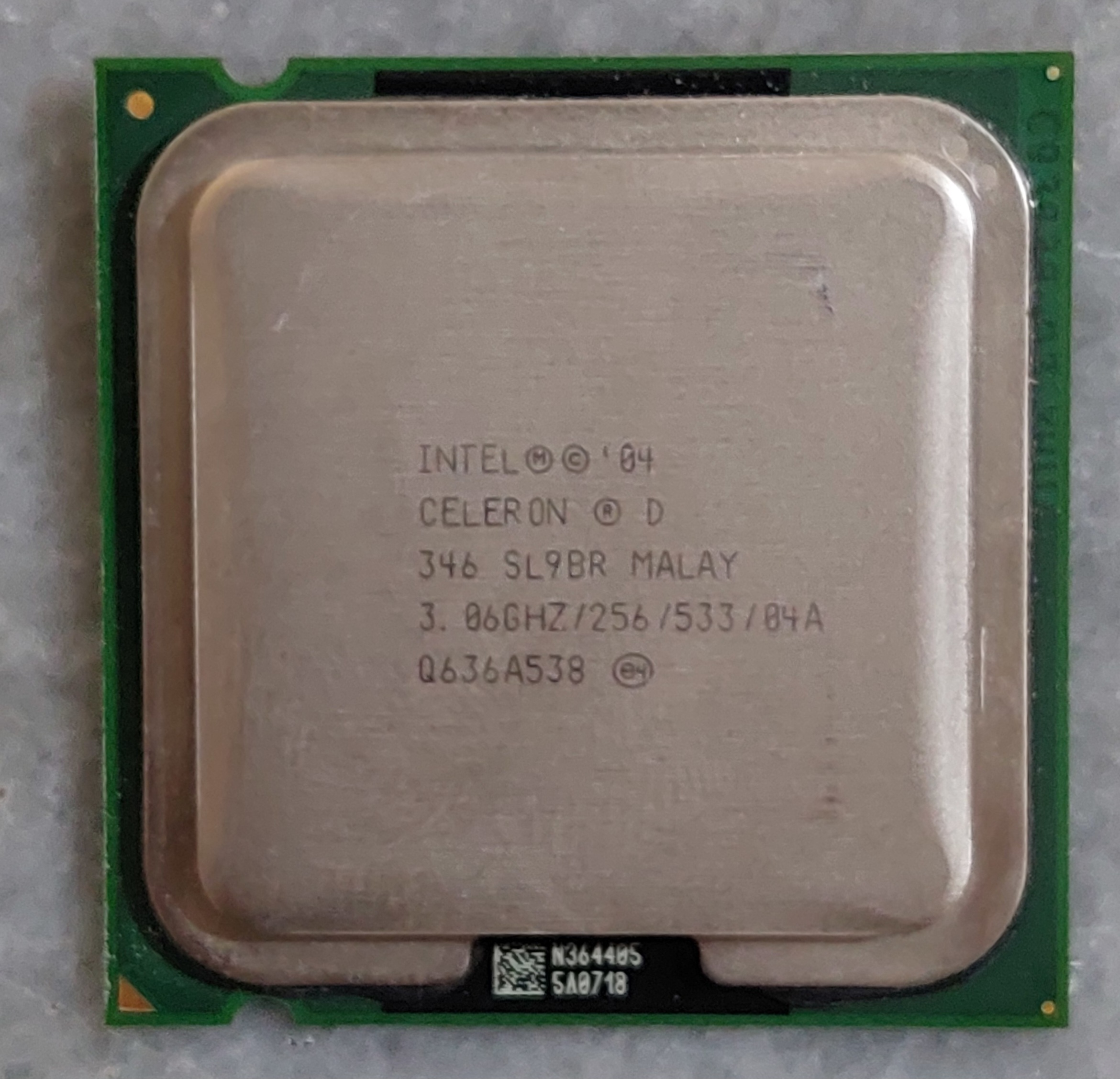 سی پی یو تک هسته ای اینتل مدل CELERON D 346 سوکت ۷۷۵ استوک و کاملا سالم