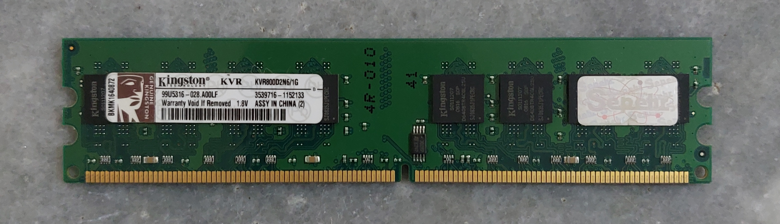 رم ۱ گیگ ddr2 دسکتاپ برند کینگستون دو ور چیپ اورجینال استوک