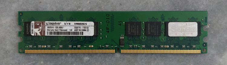 رم ۱ گیگ ddr2 دسکتاپ برند کینگستون دو ور چیپ اورجینال استوک