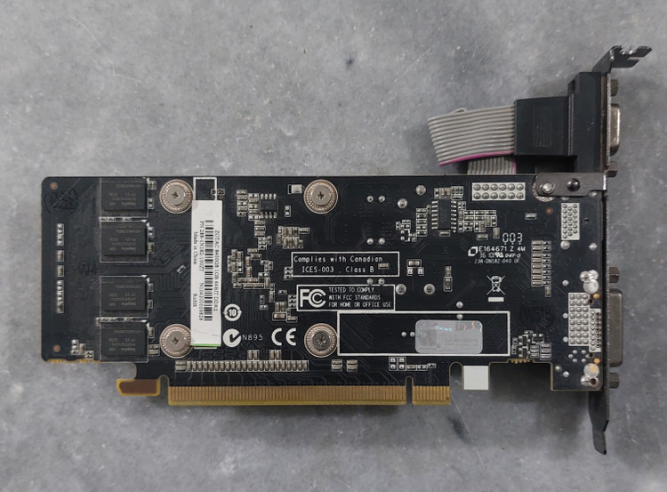 کارت گرافیک ۱ گیگ DDR2 مدل ZOTAC 8400GS